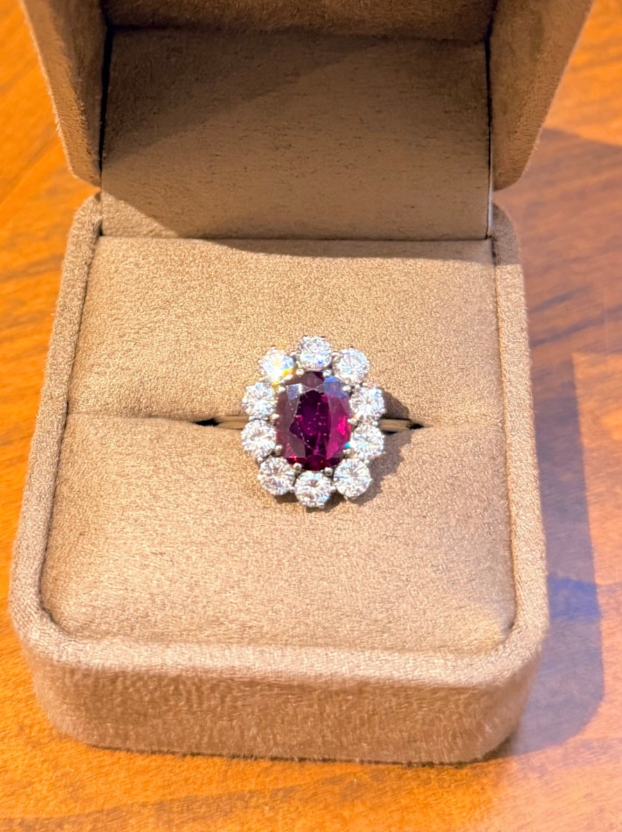 Bague Marguerite en or blanc saphir et diamants-photo-2