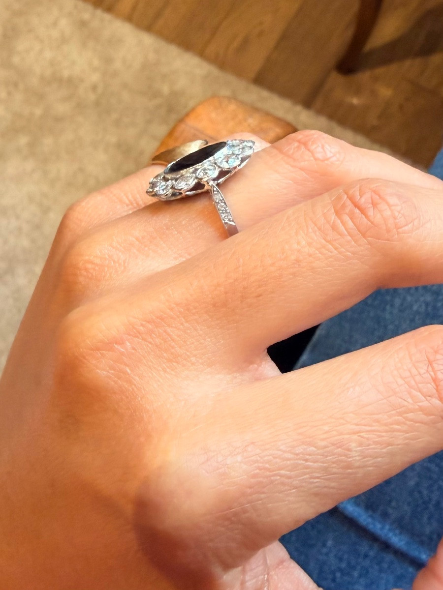 Pompadour Ring In White Gold, Sapphire And Diamonds-photo-2