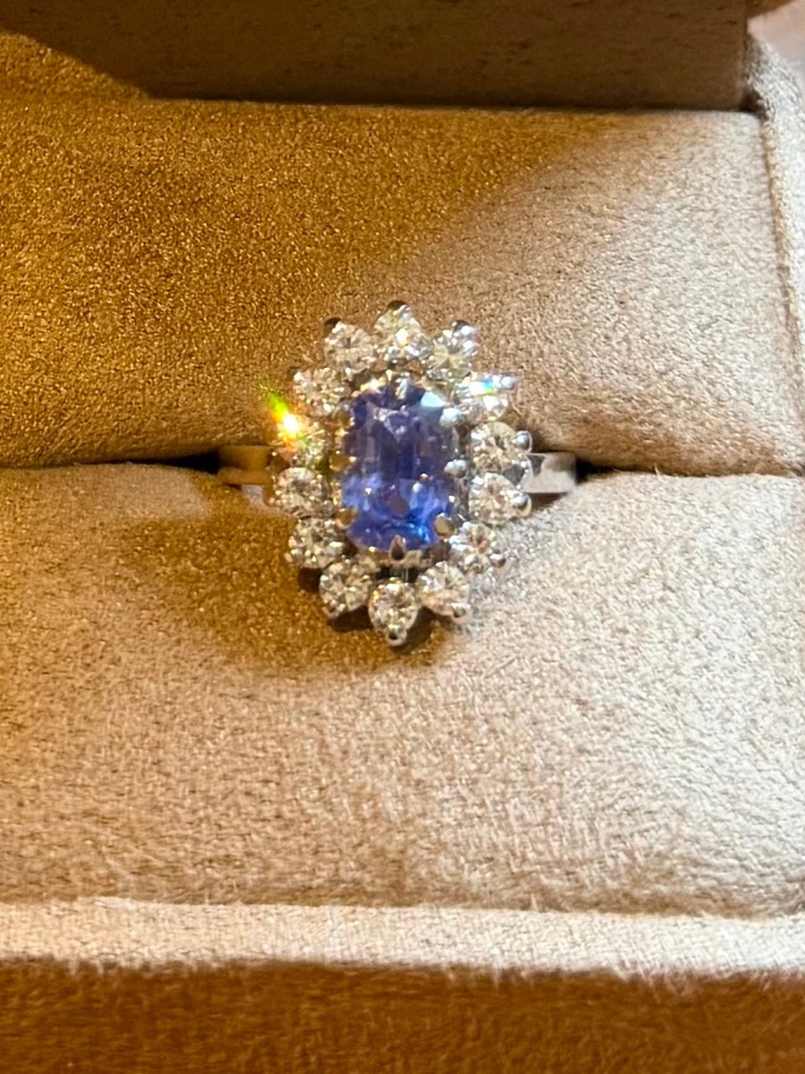 Bague Marguerite en or blanc saphir ceylan et diamants-photo-2