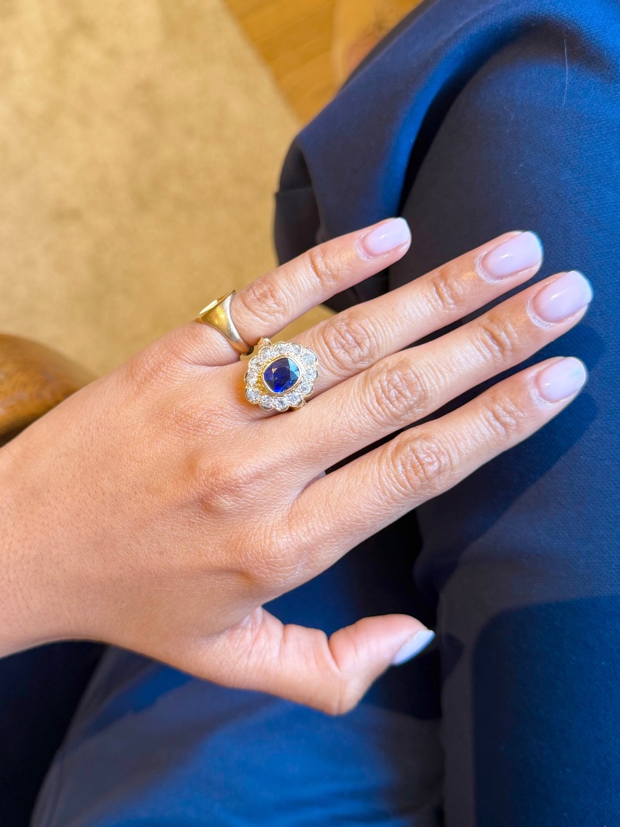 Bague Pompadour en or jaune saphir et diamants -photo-1