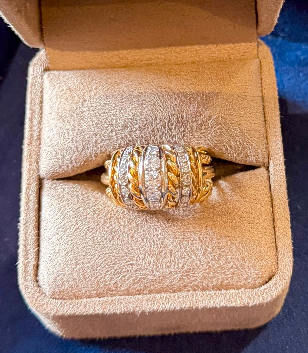 Bague Dôme en or jaune et diamants 