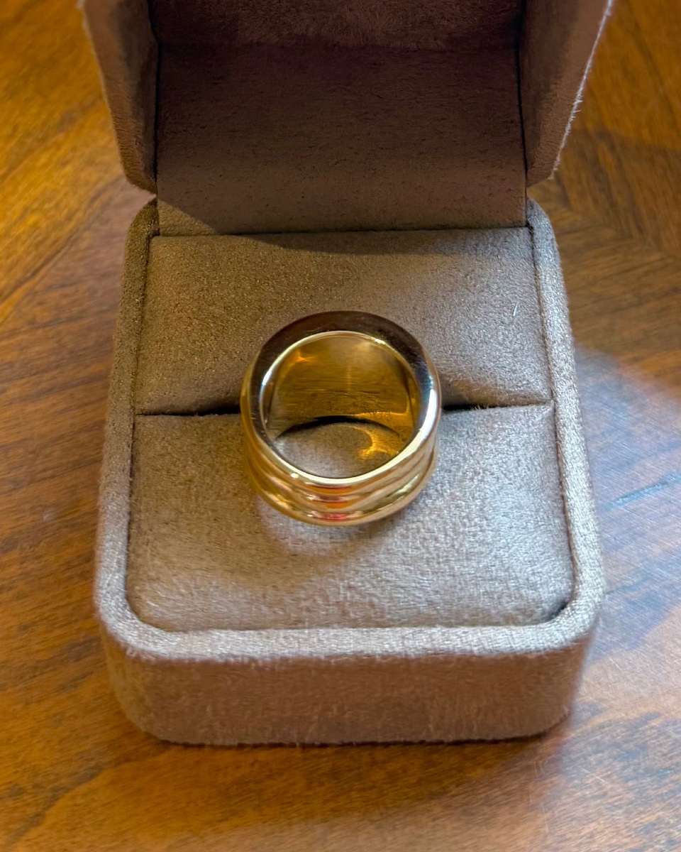 Bague Bandeau en or jaune et diamants-photo-1