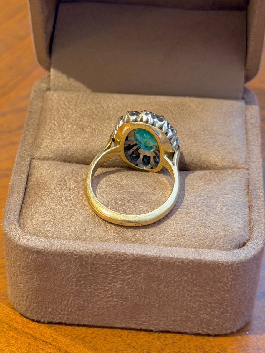 Bague Marguerite en or jaune, platine émeraude et diamants-photo-3