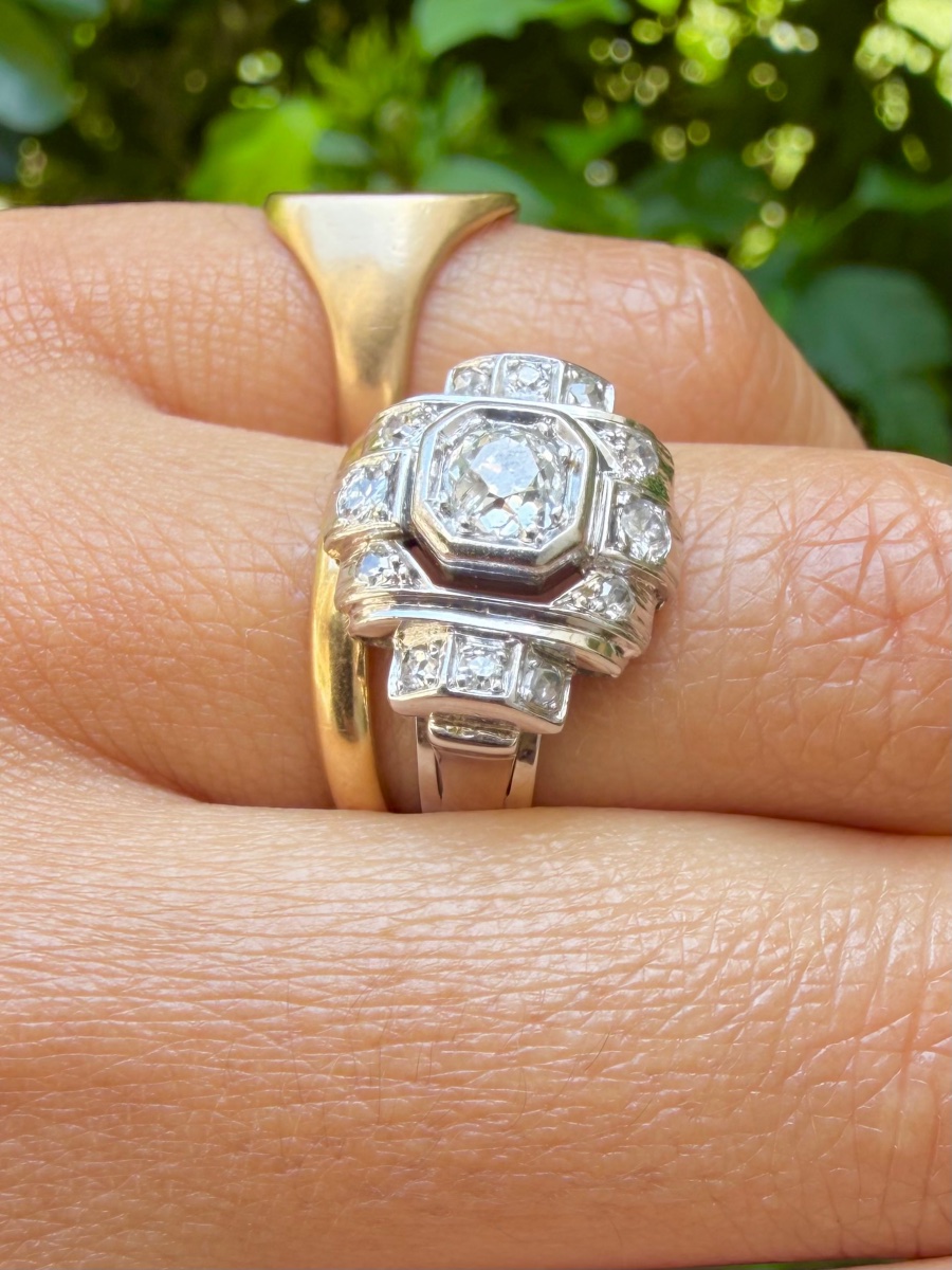 Art Deco Platinum And Diamond Ring-photo-3