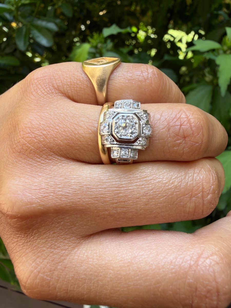 Art Deco Platinum And Diamond Ring-photo-1