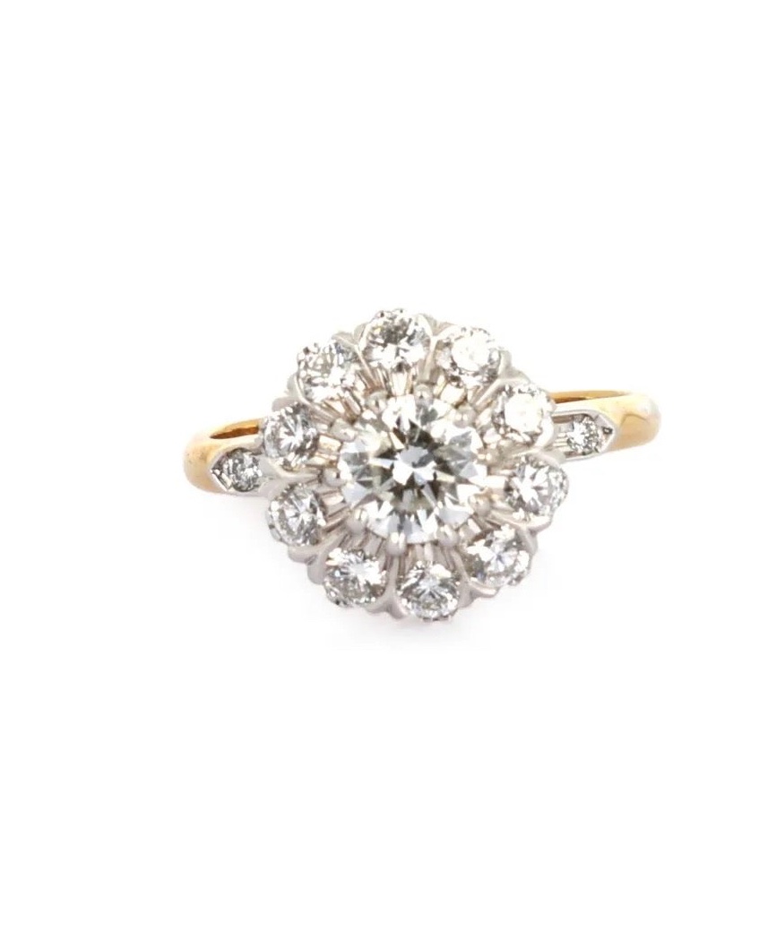 Marguerite Ring In Yellow Gold, White Gold, And Diamonds-photo-2