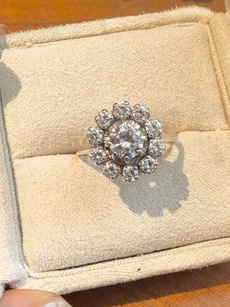 Bague Fleur en platine et diamants-photo-2