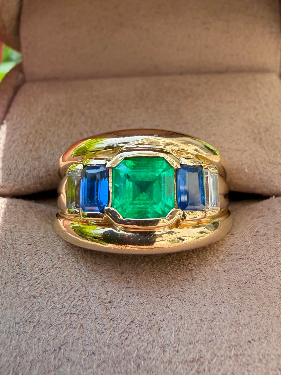 Yellow Gold Band Ring With Emeralds, Sapphires, And Diamonds