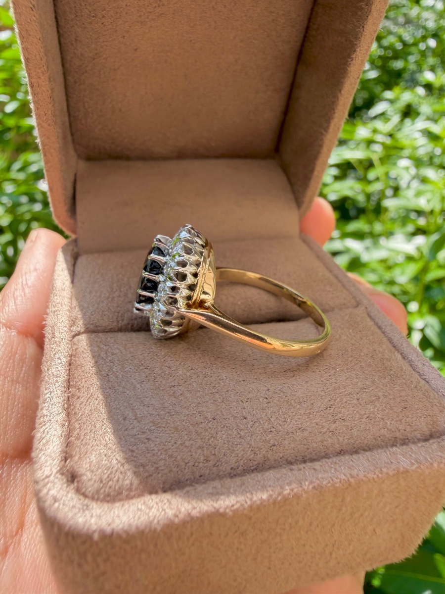Pompadour Ring In Yellow Gold, Platinum, Sapphire, And Diamonds-photo-4