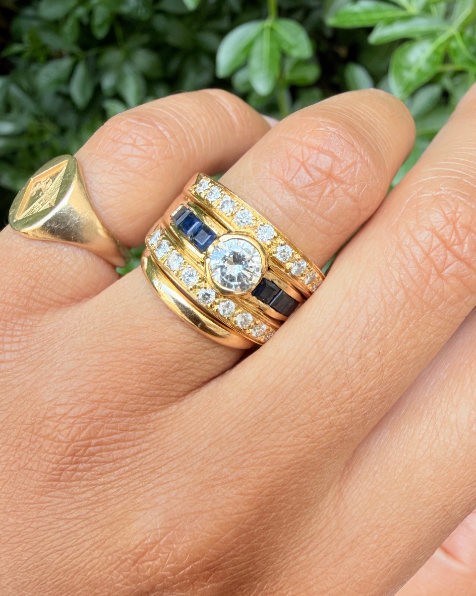 Yellow Gold Band Ring With Sapphires And Diamonds -photo-3