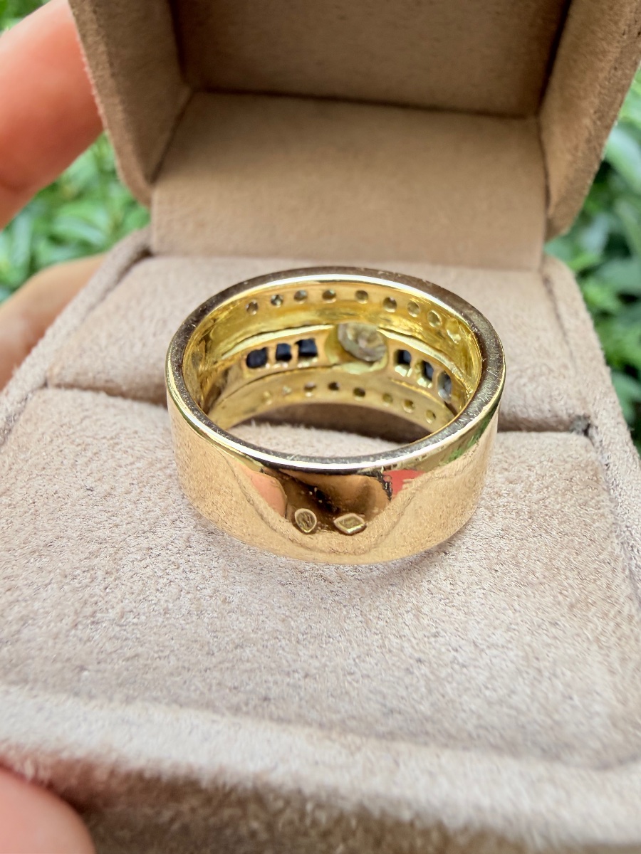 Yellow Gold Band Ring With Sapphires And Diamonds -photo-4
