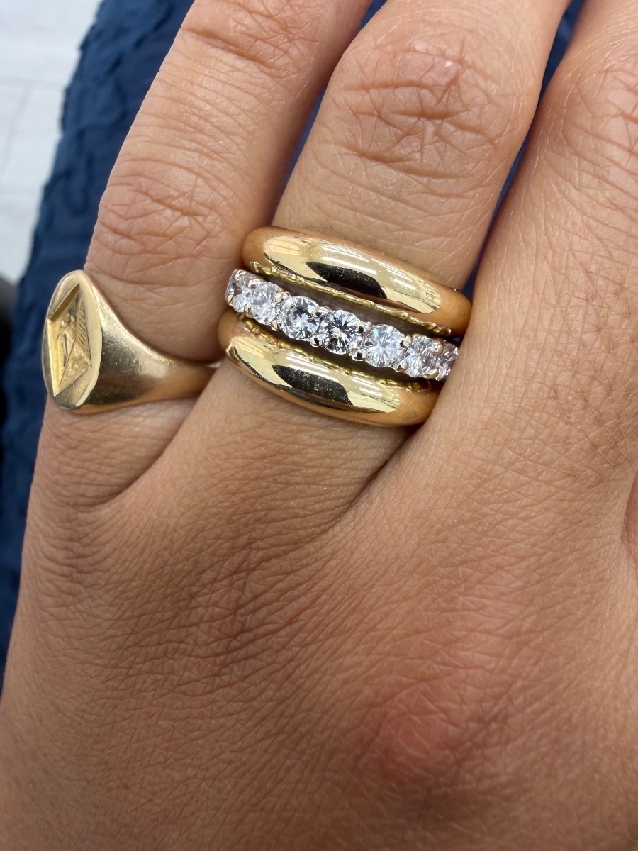 Bague bandeau en or jaune et diamants-photo-3