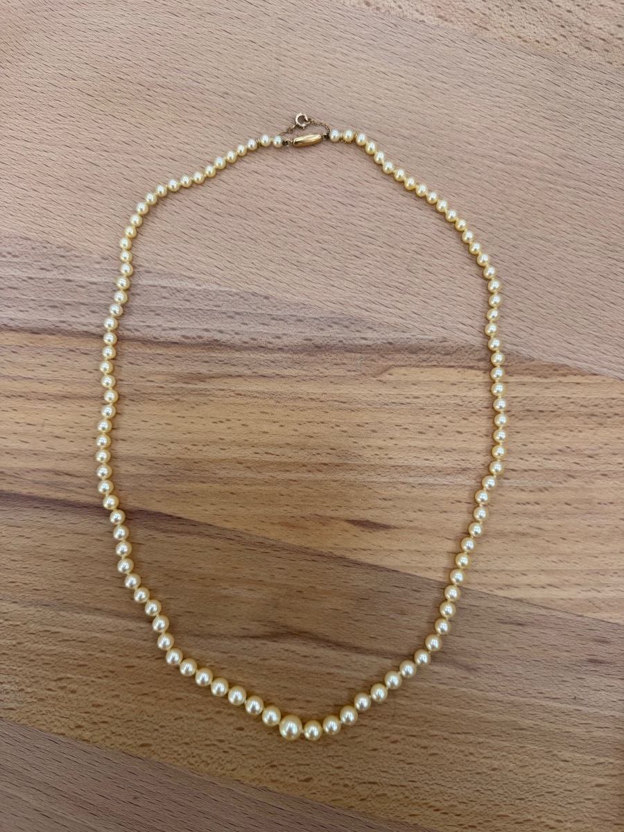 Yellow Gold Cultured Pearl Necklace -photo-2