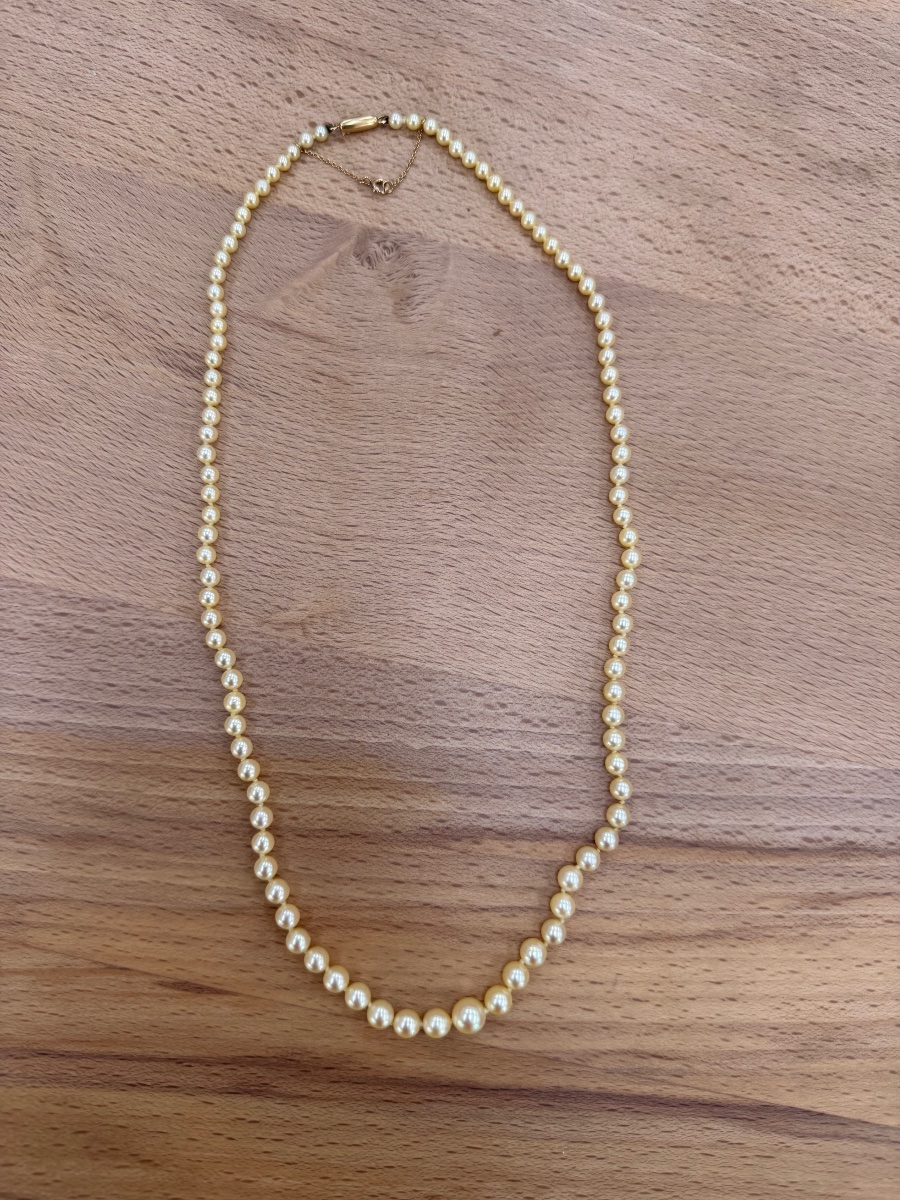 Yellow Gold Cultured Pearl Necklace -photo-2