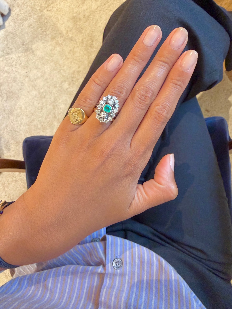 Marquise Ring In Platinum, Emerald, And Diamonds-photo-2