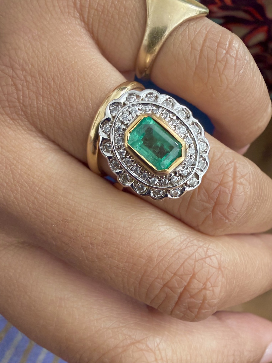 Bague Pompadour en or jaune or blanc émeraude et diamants-photo-3