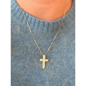 Cross And Chain In Yellow Gold And Diamonds
