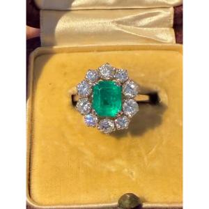 Bague Marguerite en or blanc émeraude et diamants