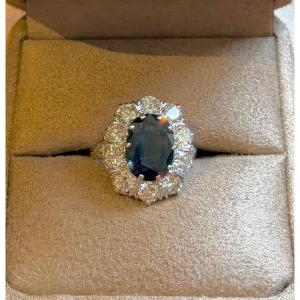 Pompadour Ring In White Gold With Sapphire And Diamonds