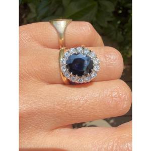 Bague Pompadour en or jaune, platine saphir et diamants