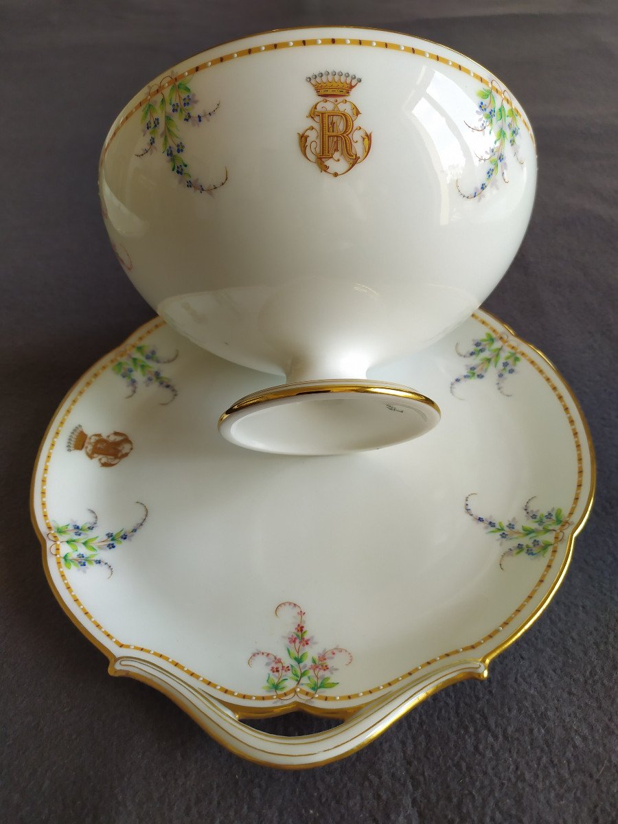 Ensemble En Porcelaine Marque Pouyat – Maison Launay Rue Du Bac A Paris – XIXème Siècle.-photo-2