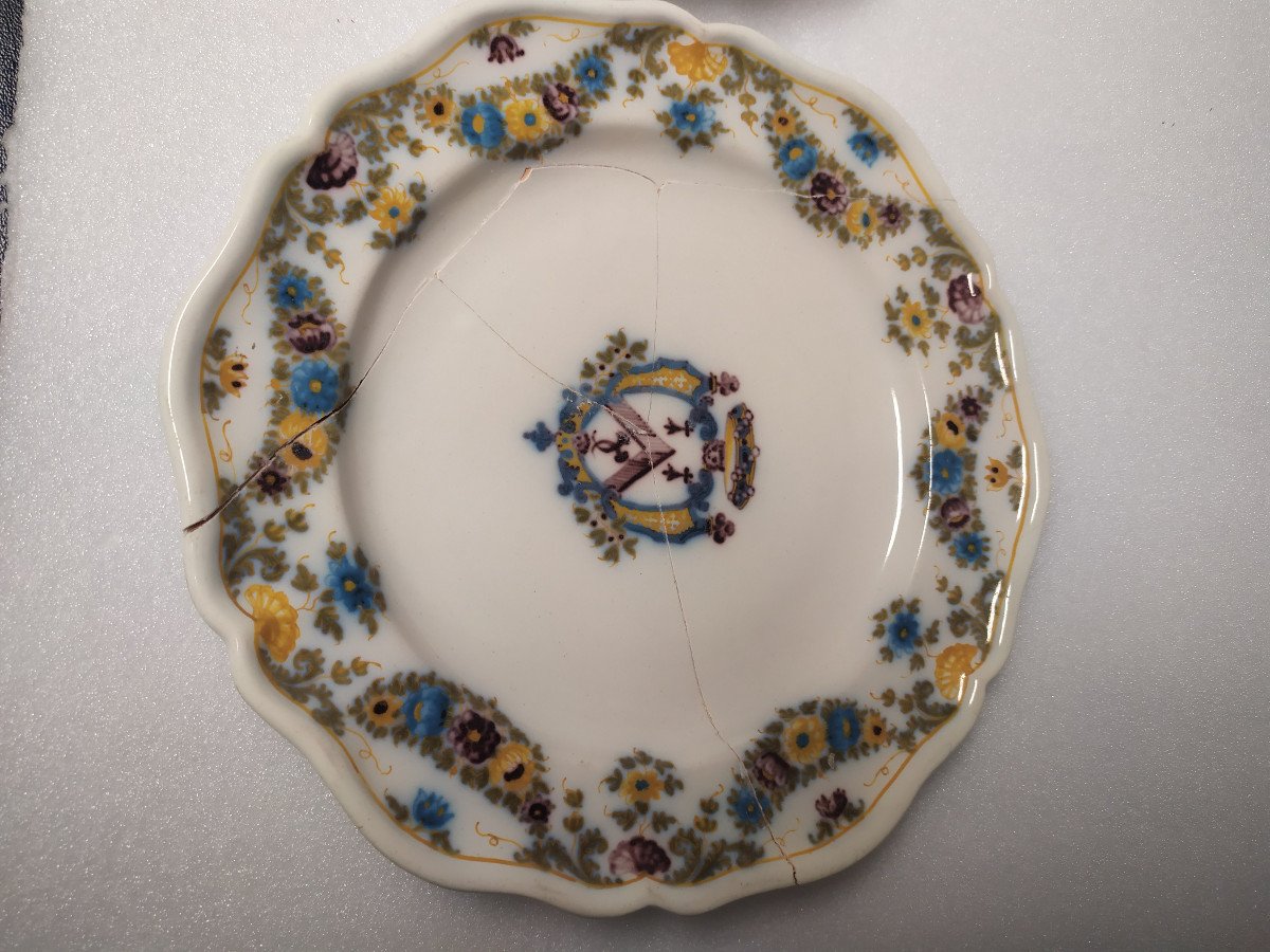 Assiettes Marseille – XVIIIème Siècle-photo-1