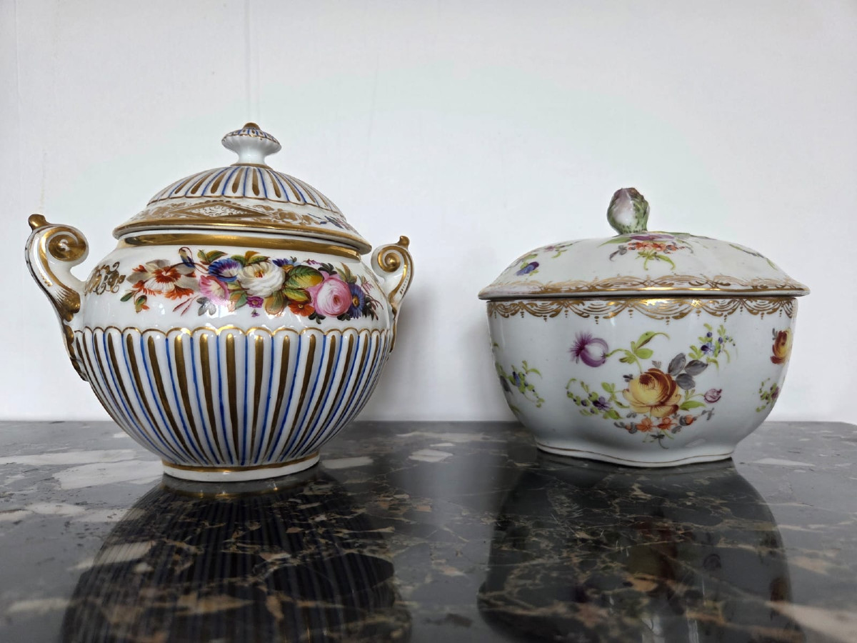 Two Porcelain Sugar Bowls – Paris 20th Century.-photo-2