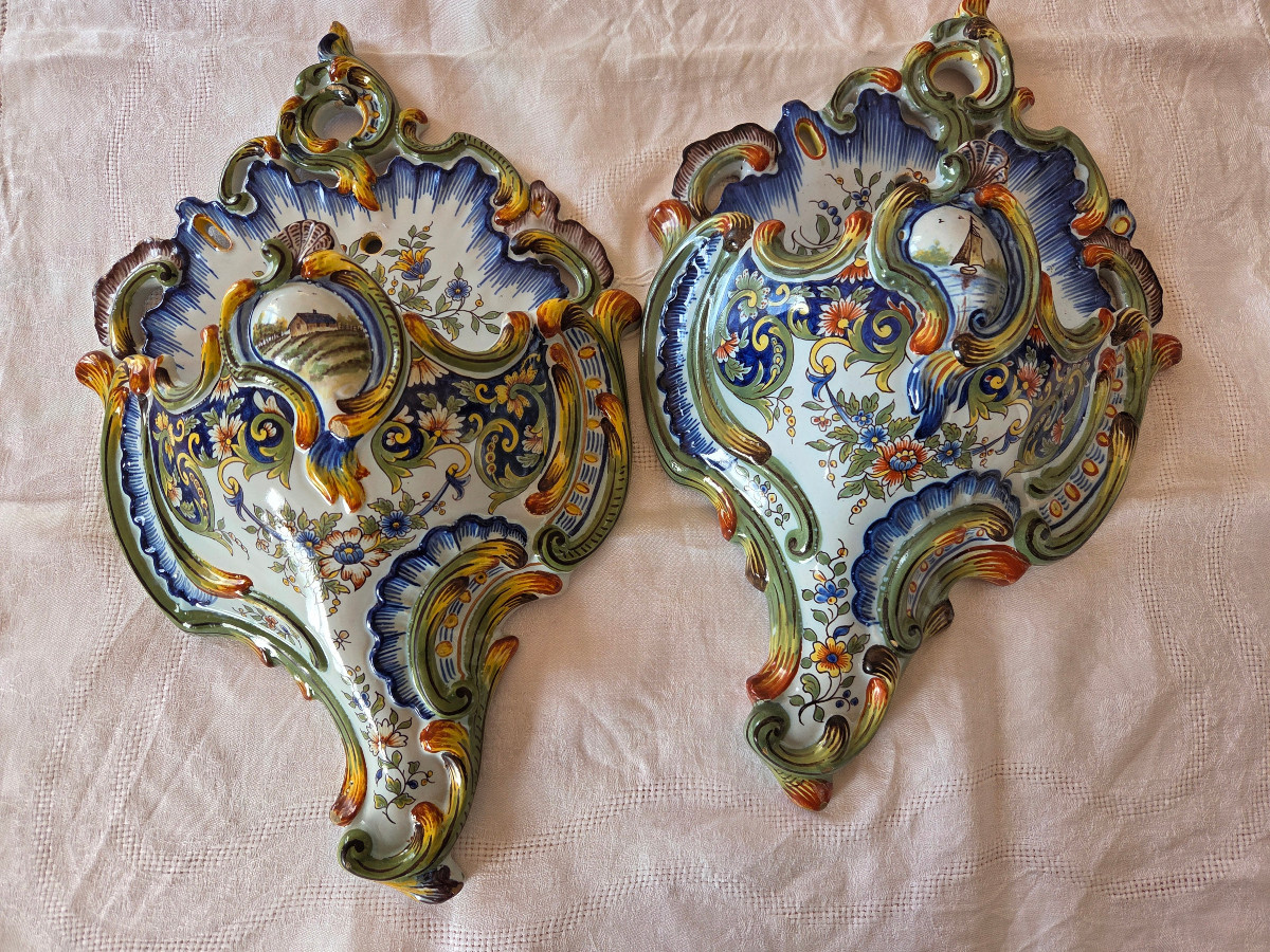 Pair Of Faience Wall Sconces In The Shape Of Horn Of Abundance – Desvres – Fourmaintraux – 20th Century
