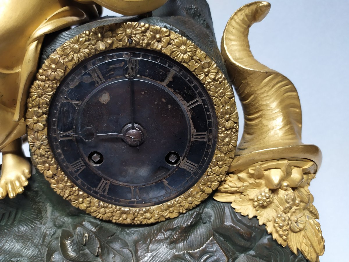 Gilt Bronze Clock With Double Patina - XIXth.-photo-4