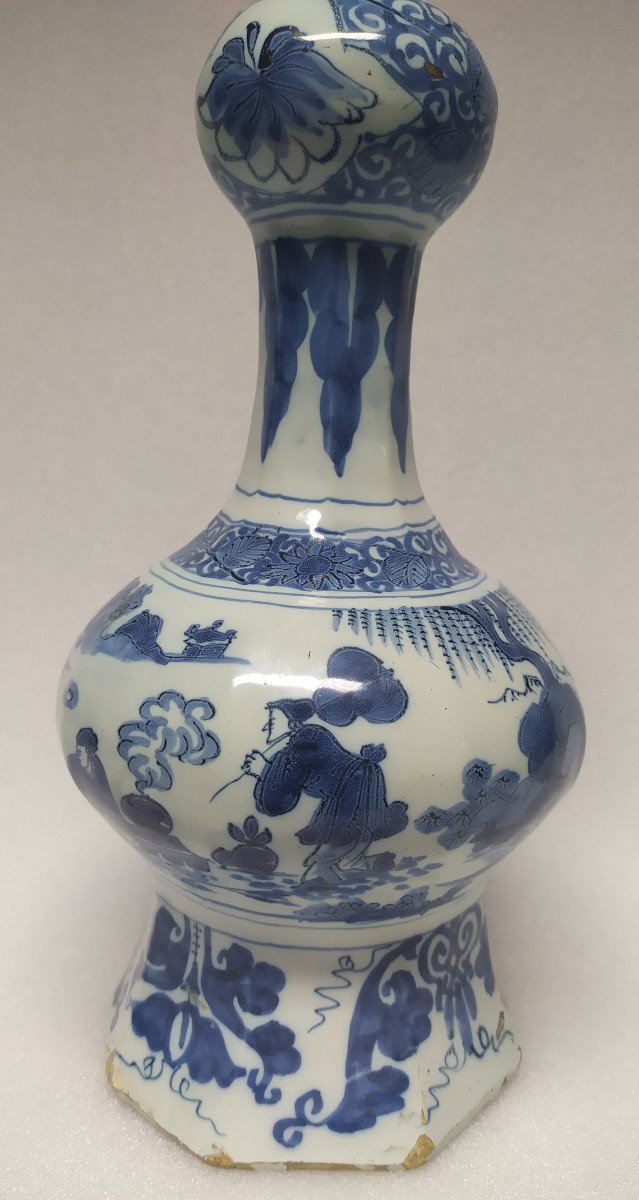 Delft Vase - XVIIIth Century.-photo-2