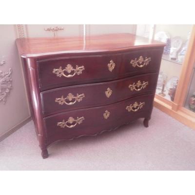 Nantaise Mahogany Commode - XVIIIth