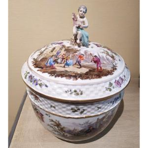 Pot Couvert Porcelaine -  Eugene Clauss Paris – XIXème.