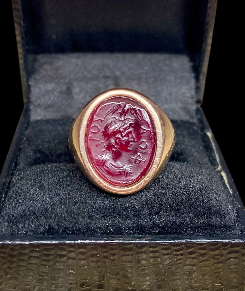 Empereur Néron - Intaglio en Pâte de verre monté sur Anneau chevalier en or rose 18K-photo-2