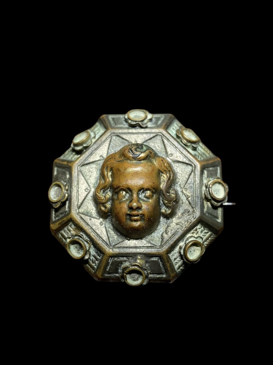 1480 ca. - France ou Italie - Broche en bronze avec Chérubin-photo-2