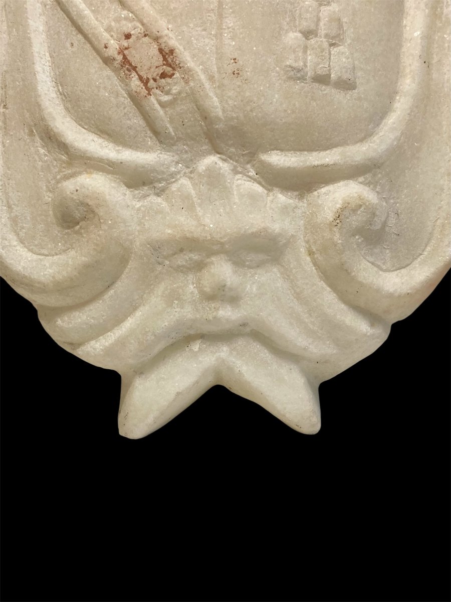 White Marble Coat Of Arms Of Cardinal Antonio Felice Chigi-zondadari - Siena, Circa 1712-photo-1