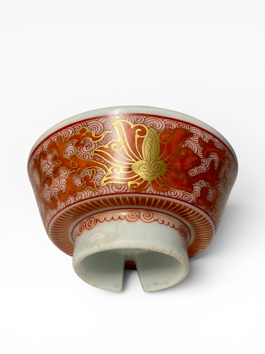  Late Meiji Period (circa 1890) - Sake Bowl - Kutani - Dancing Geisha On A Dragon-photo-6