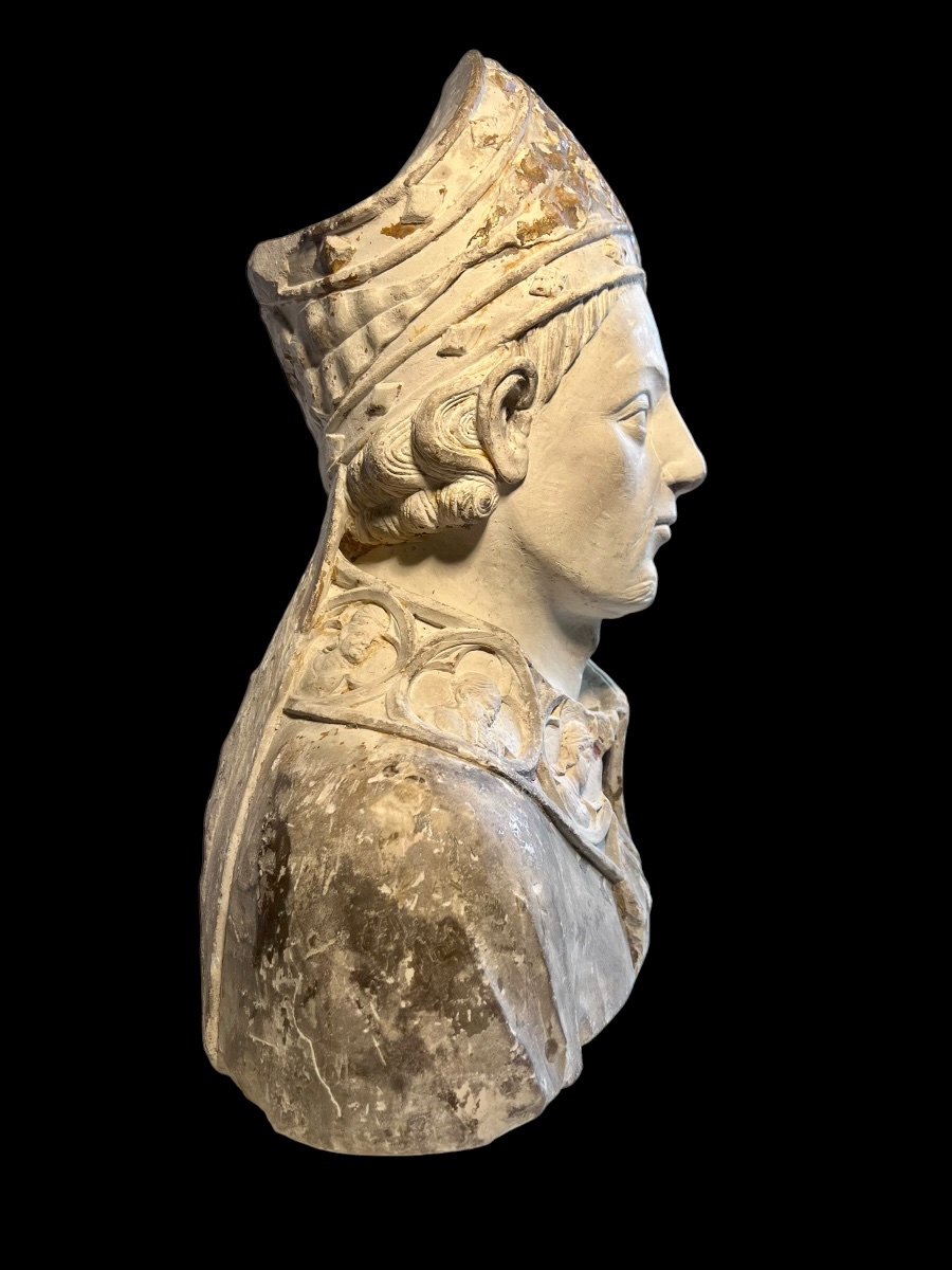 France (Champagne) - II moitié du XIV siècle - Buste de Saint Évêque en pierre calcaire -photo-2