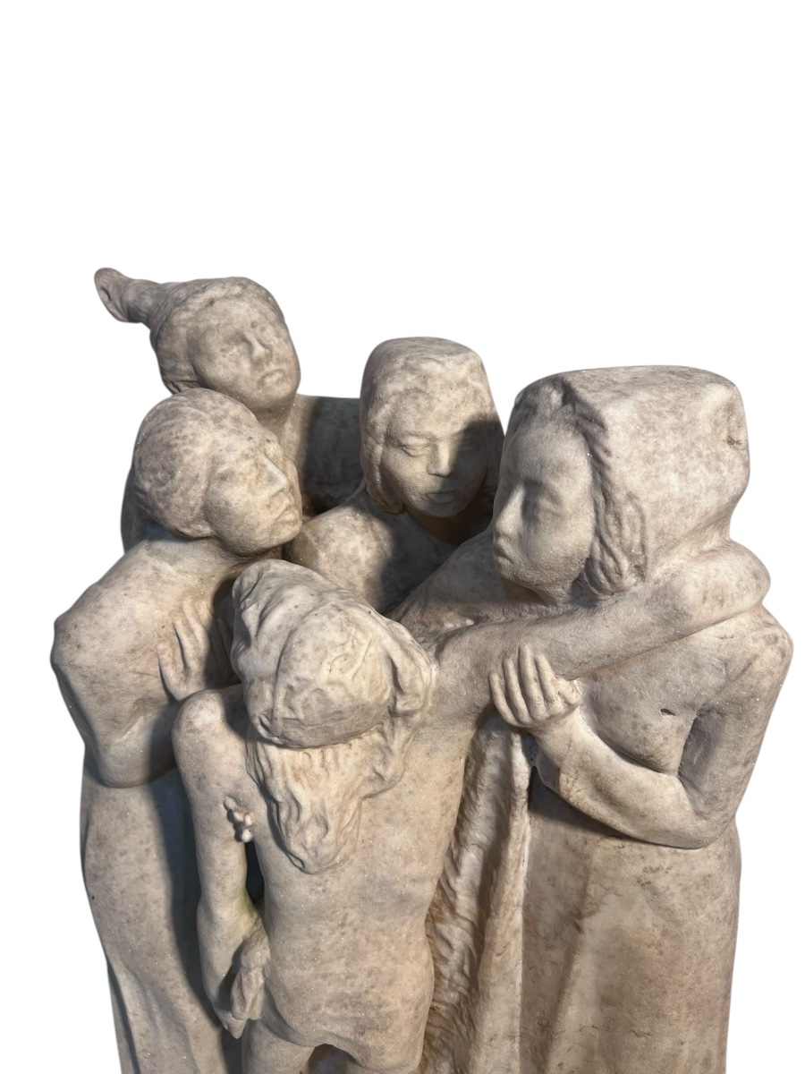 1910–1930 — Sculptor From Northern Italy — Pietà Group In Limestone-photo-4