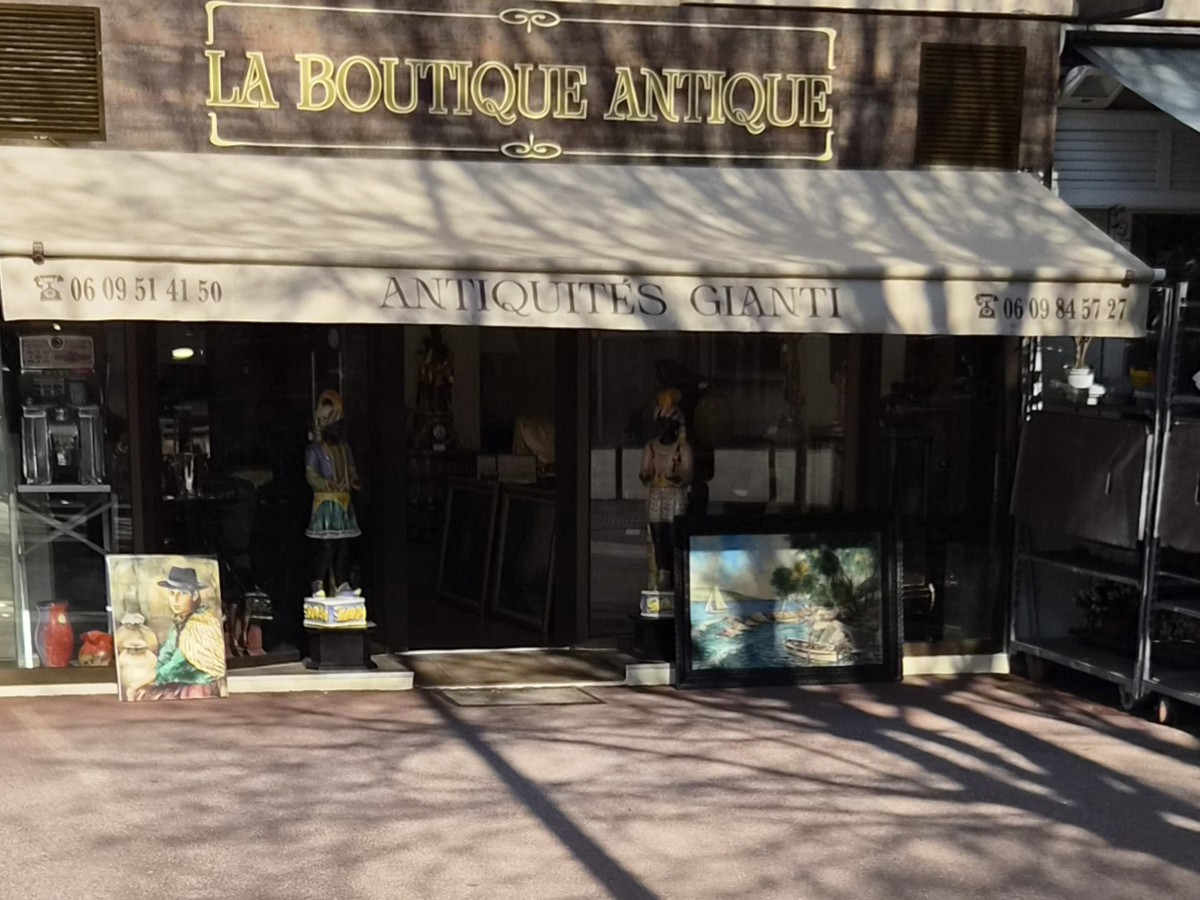 la-boutique-antique-diapo-0