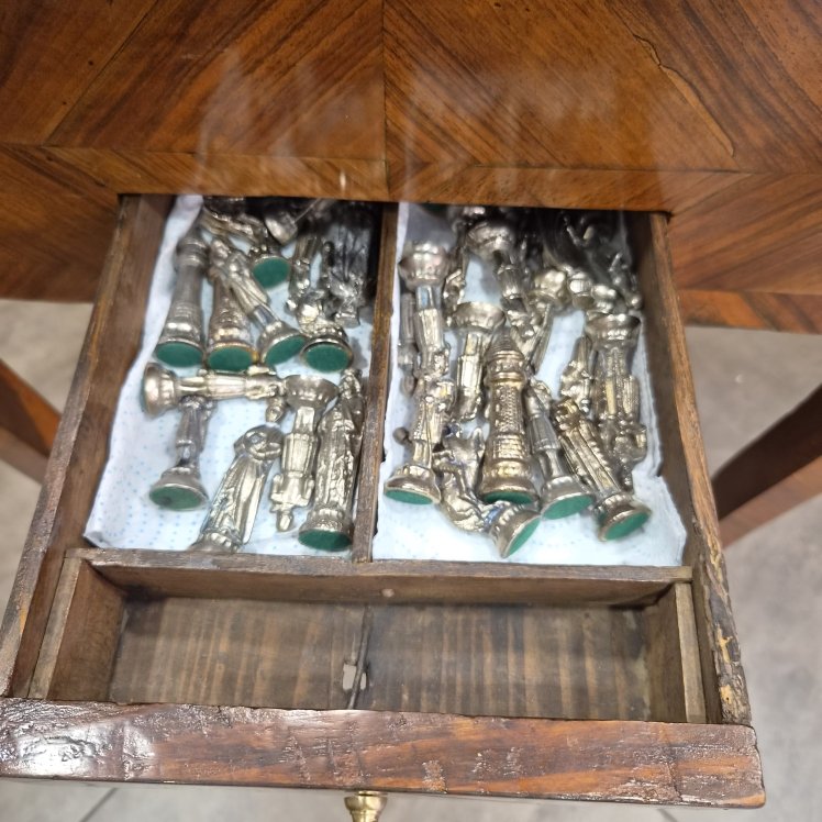 Late 18th-century Game Table -photo-2