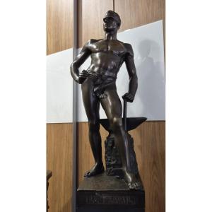 Granet Stone Bronze Figurine