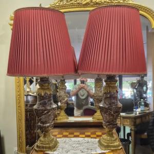 Paire de grandes lampes  en marbre et bronze 