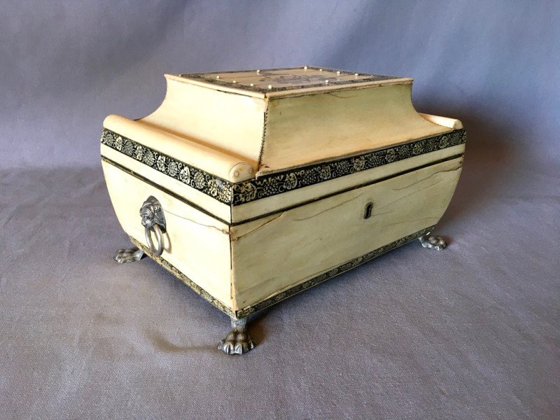 Anglo Indian Sewing Box In Ivory 19th Century
