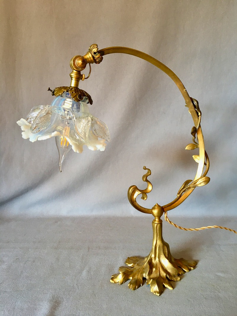 Very Beautiful Art Nouveau Lamp