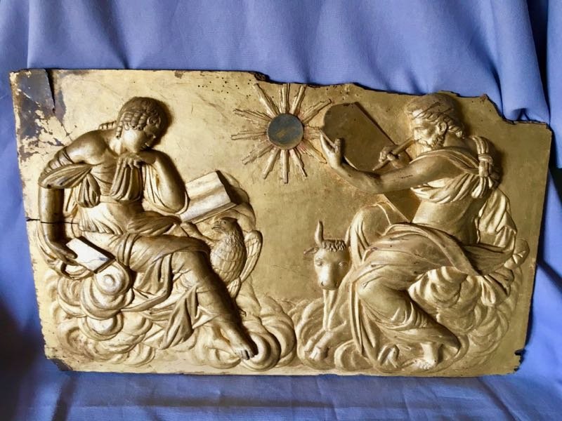 Carved And Gilded Wooden Panel In Low Relief 