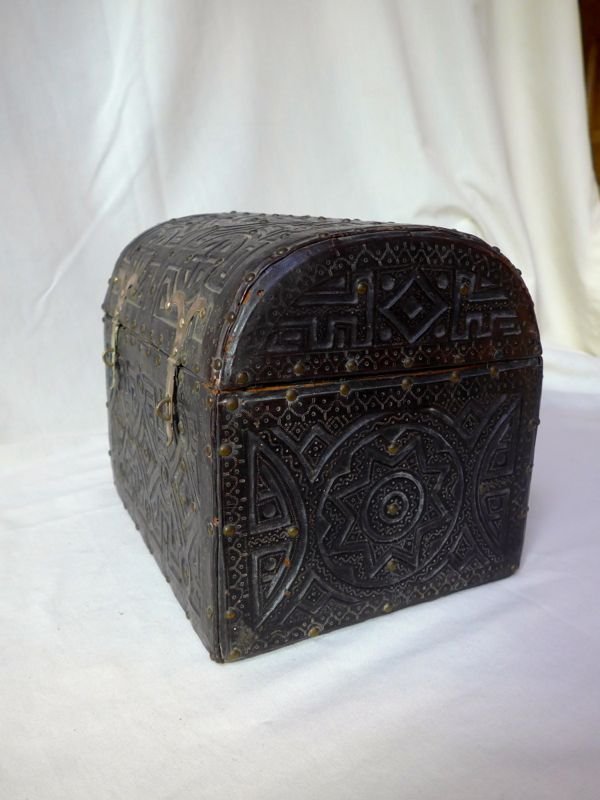 19th C Hispano Moorish Box-photo-3