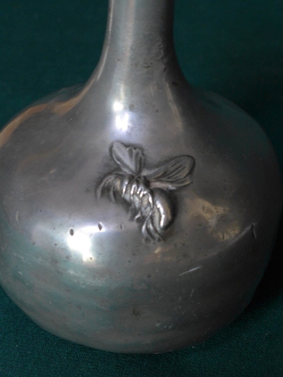 Vase en étain Art Nouveau Signé Alfred Barye.-photo-1