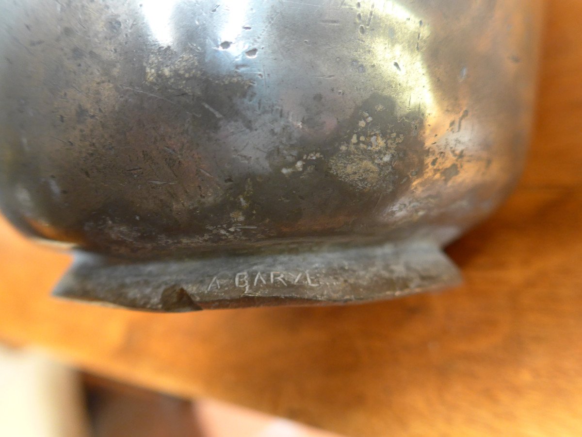 Vase en étain Art Nouveau Signé Alfred Barye.-photo-3