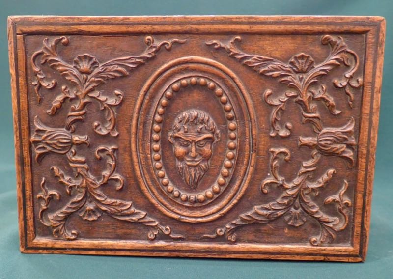 19thc Box In Carved Walnut All Faces-photo-2