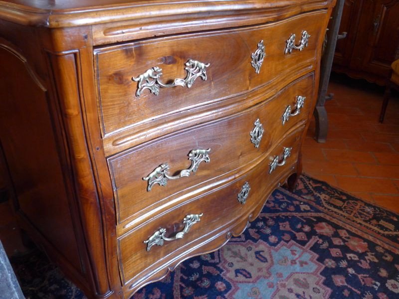 Commode Galbée Louis XV en Noyer XVIIIe-photo-3